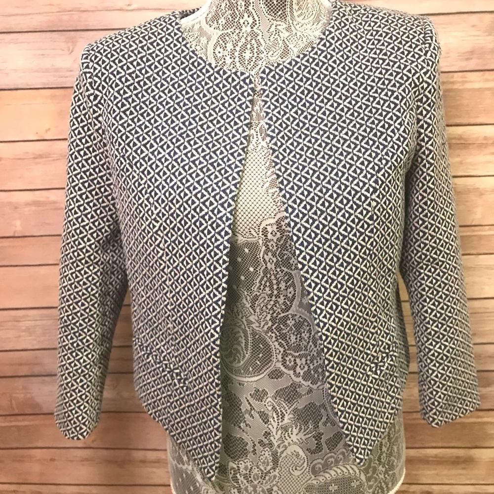 Blue patterned blazer